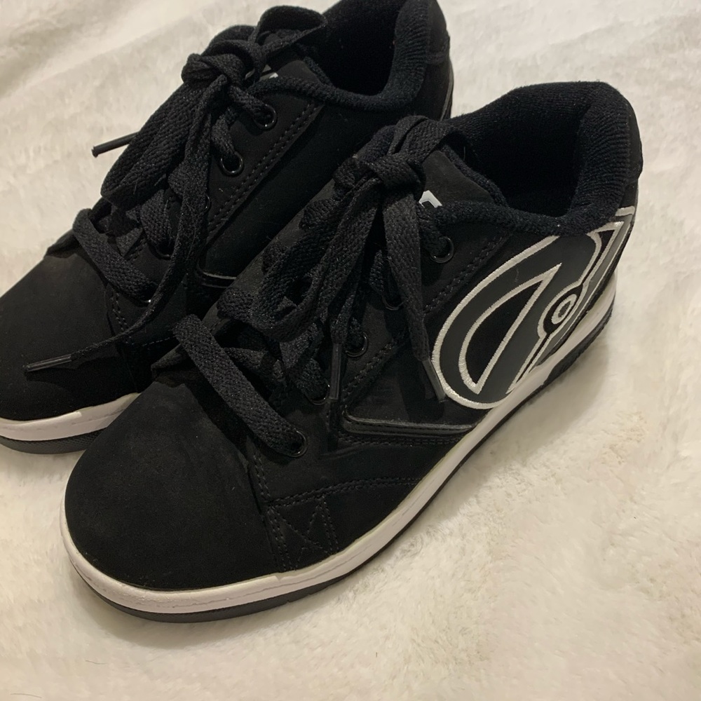 Heelys brand new shoes